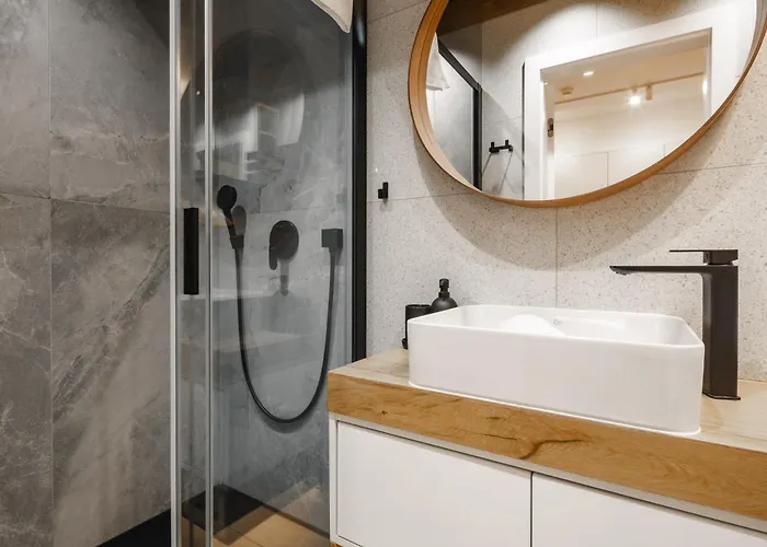 Apartment Gorskie Szczyty & 6 Sauna Jacuzzi I Parking W Cenie Zakopane